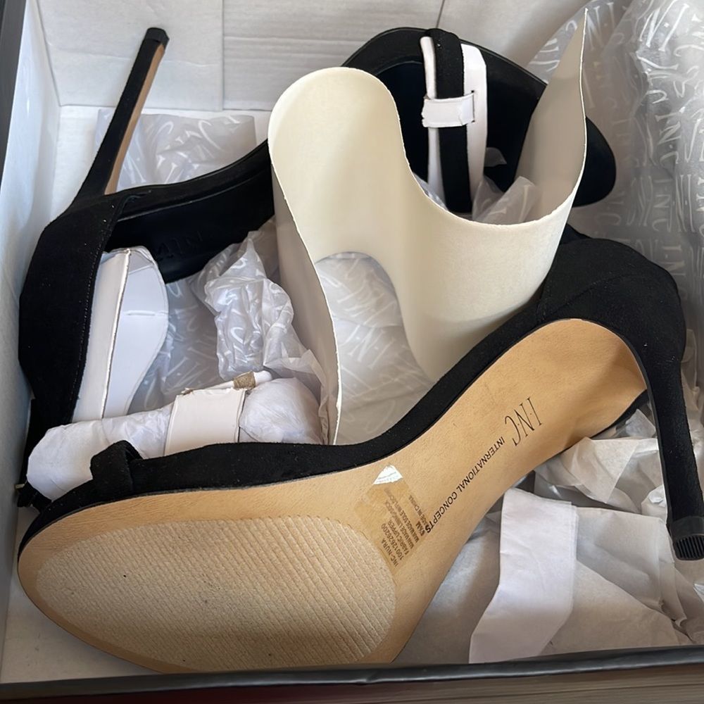 NWT I.N.C Shoes - Picture 5 of 5